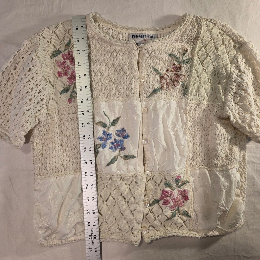 Vintage Bedford Fair Women's Crochet Floral Embroidered Top Size M Cottage Boho - Picture 9 of 13